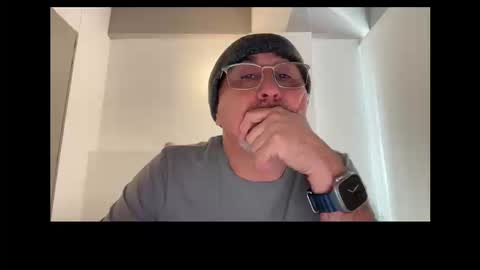 Snapshot of latinnous chatting on September 12, 2025, 6:30 pm QS - INDEPENDENT MODEL online show from September 12, 2025, 6:30 pm