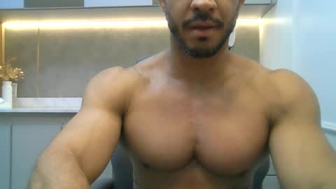 Snapshot of latino_rodri chatting on June 27, 2026, 1:50 pm latino_rodri online show from June 27, 2026, 1:50 pm