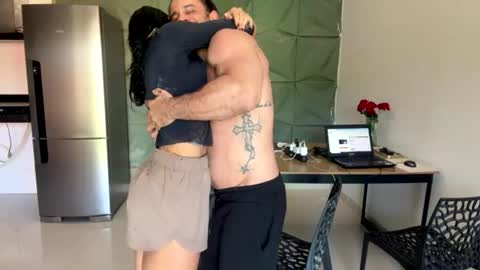 latino_rodri online show from June 30, 2026, 3:02 pm
