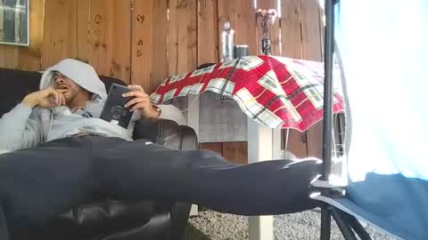 latinofum online show from February 6, 2026, 9:18 pm