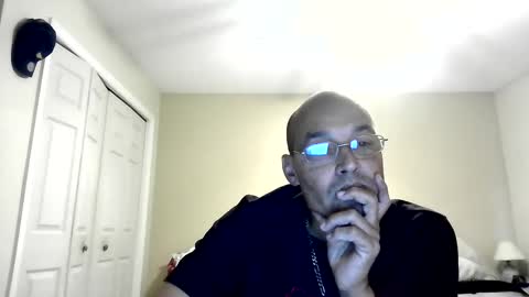 Snapshot of latinoinfla chatting on September 28, 2025, 8:25 pm latinoinfla online show from September 28, 2025, 8:25 pm