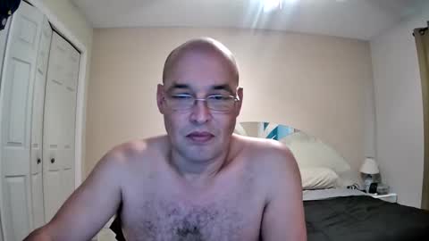 Snapshot of latinoinfla chatting on November 9, 2025, 6:28 pm latinoinfla online show from November 9, 2025, 6:28 pm