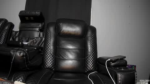 Nico online show from February 1, 2025, 7:36 am