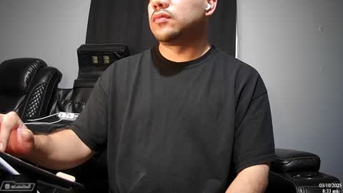 Nico online show from March 10, 2025, 1:32 pm