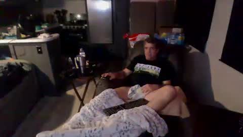 latniter online show from January 28, 2025, 12:11 pm