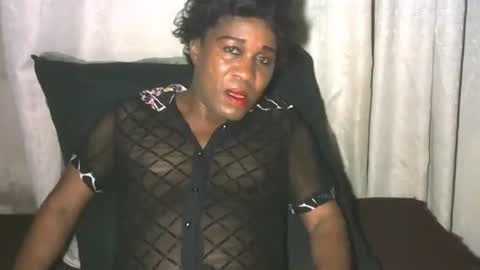 latoyyabed1 online show from November 12, 2025, 11:25 pm