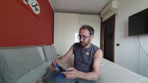 Snapshot of latuaottavia chatting on October 12, 2025, 12:37 pm latuaottavia online show from October 12, 2025, 12:37 pm