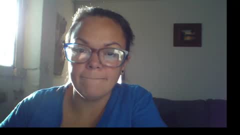 Laura online show from April 27, 2026, 9:46 pm