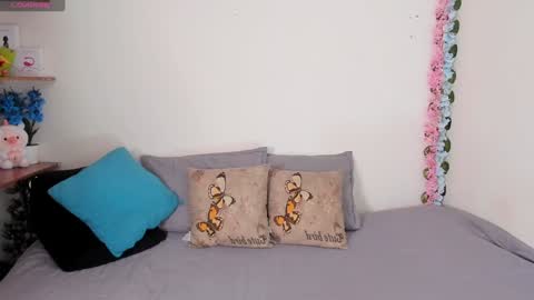 laura1__ online show from January 20, 2025, 12:36 am