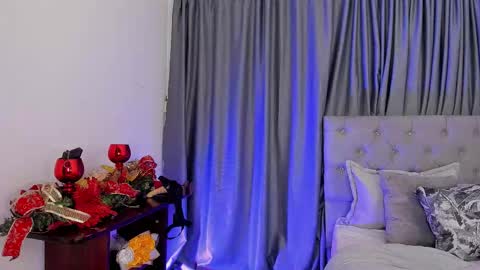   online show from December 1, 2025, 3:11 am