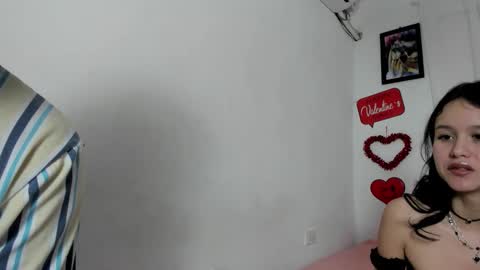 laura_and_kevin online show from February 20, 2026, 8:42 pm