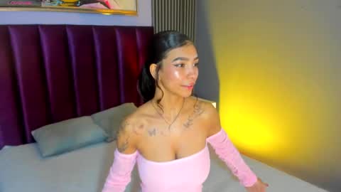 Laura online show from April 23, 2026, 1:13 pm