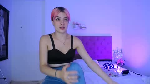 LAURA online show from December 19, 2024, 11:25 pm