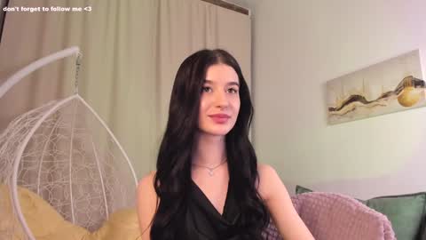 Laura online show from January 21, 2025, 2:33 am