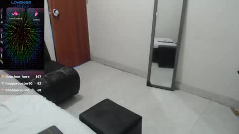 laura_foxx2379 online show from January 20, 2025, 10:26 pm