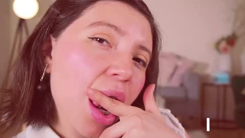 Snapshot of laura_lee chatting on January 13, 2025, 2:18 am Laura Lee. online show from January 13, 2025, 2:18 am