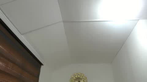 Laura leighxx online show from February 13, 2025, 4:11 am