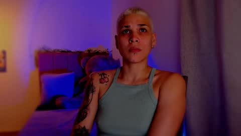 Laura Rose online show from March 5, 2026, 4:52 am