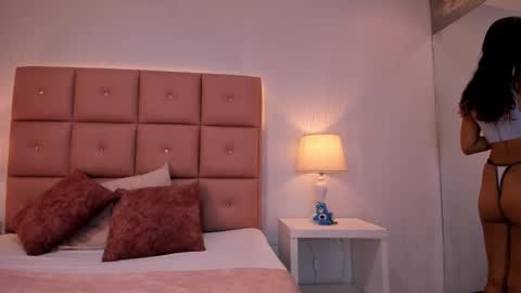 laura online show from March 8, 2025, 2:40 pm