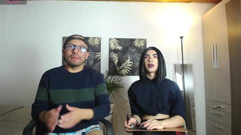 Renato  valentino online show from December 12, 2024, 1:21 am