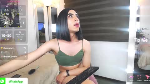 Renato  valentino online show from March 8, 2025, 11:28 pm