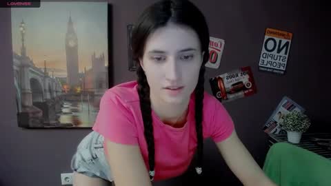 Laura online show from February 7, 2025, 8:33 am