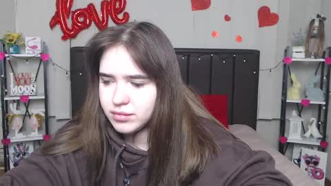 LauraHlot online show from February 25, 2025, 2:25 am