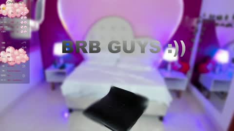 Snapshot of lauramartin1 chatting on December 29, 2024, 7:28 am Laura MartinGMT-5 2200-0600 online show from December 29, 2024, 7:28 am