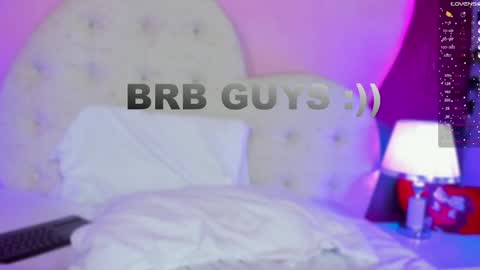 Snapshot of lauramartin1 chatting on January 23, 2025, 7:11 am Laura MartinGMT-5 2200-0600 online show from January 23, 2025, 7:11 am