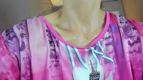 Snapshot of laurasofia45 chatting on February 6, 2026, 3:59 pm Laura Sofia online show from February 6, 2026, 3:59 pm