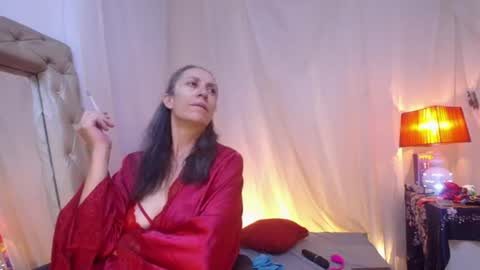 Snapshot of laurasofia45 chatting on July 15, 2026, 4:29 am Laura Sofia online show from July 15, 2026, 4:29 am