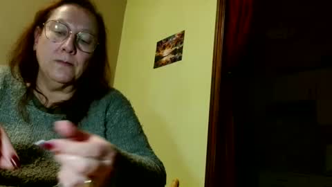 laureanne online show from February 26, 2025, 8:54 pm