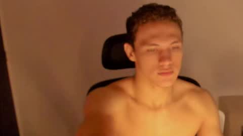 Laureent online show from February 26, 2026, 8:02 am