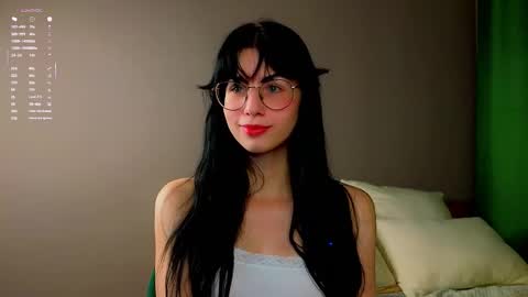 Arline online show from September 28, 2025, 11:37 am