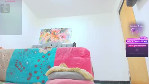 Lauren online show from February 25, 2025, 9:46 pm