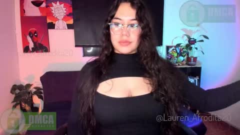 Snapshot of lauren_afrodita chatting on March 20, 2026, 9:14 am Im Lauren independent model online show from March 20, 2026, 9:14 am