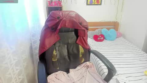 Lauren Independent model online show from October 19, 2025, 4:18 pm