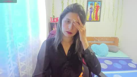 Lauren Independent model online show from November 12, 2025, 3:34 pm