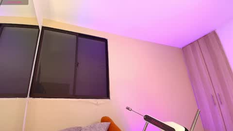    1      online show from December 14, 2024, 2:34 am