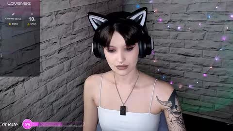 Snapshot of lauren_raquel chatting on December 27, 2024, 5:16 pm Eva online show from December 27, 2024, 5:16 pm