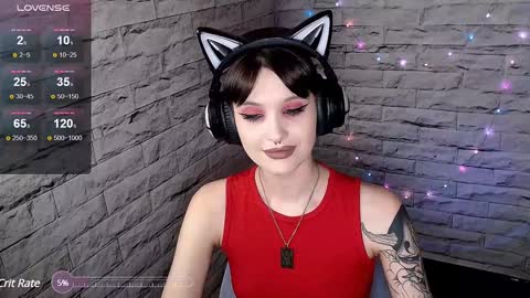 Snapshot of lauren_raquel chatting on January 4, 2025, 5:05 pm Eva online show from January 4, 2025, 5:05 pm