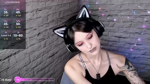 Snapshot of lauren_raquel chatting on January 6, 2025, 3:08 pm Eva online show from January 6, 2025, 3:08 pm