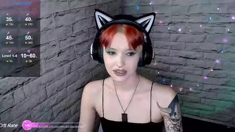 Snapshot of lauren_raquel chatting on February 17, 2025, 6:37 pm Eva online show from February 17, 2025, 6:37 pm