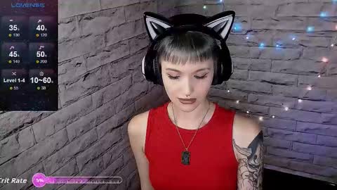 Snapshot of lauren_raquel chatting on October 9, 2025, 2:26 pm Eva online show from October 9, 2025, 2:26 pm