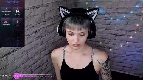 Snapshot of lauren_raquel chatting on October 12, 2025, 5:56 pm Eva online show from October 12, 2025, 5:56 pm