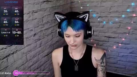 Snapshot of lauren_raquel chatting on October 25, 2025, 6:57 pm Eva online show from October 25, 2025, 6:57 pm