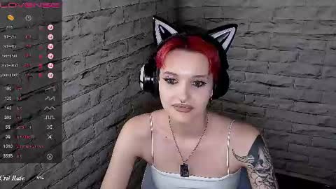 Snapshot of lauren_raquel chatting on June 22, 2026, 6:38 pm Eva online show from June 22, 2026, 6:38 pm