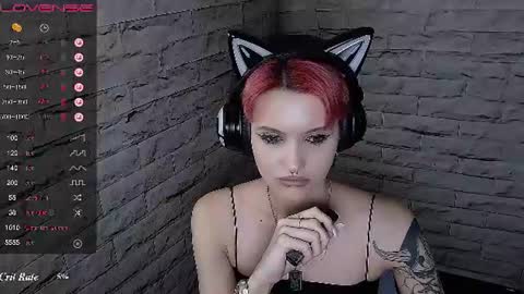 Snapshot of lauren_raquel chatting on June 29, 2026, 7:03 pm Eva online show from June 29, 2026, 7:03 pm