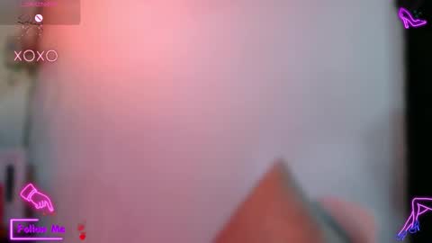 Lauren online show from October 4, 2025, 9:46 pm