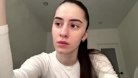 laurenadupuy online show from June 20, 2026, 1:36 pm